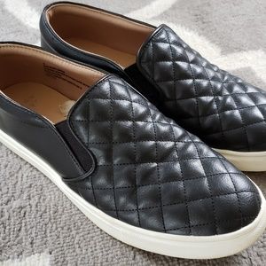 Black Quilted Casual Slip On Sneakers